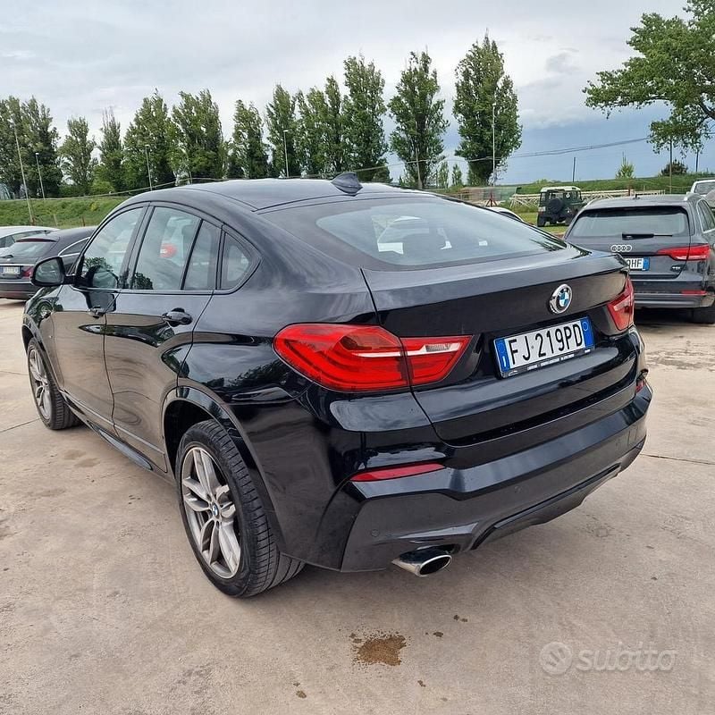Usata BMW X4 M Sport 190 CV (139 kW) 2017 Blu SUV