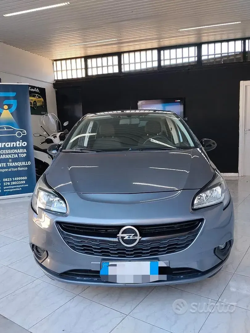 Usado Opel Corsa 90 HP (66 kW) 2016 Cinzento Citadino