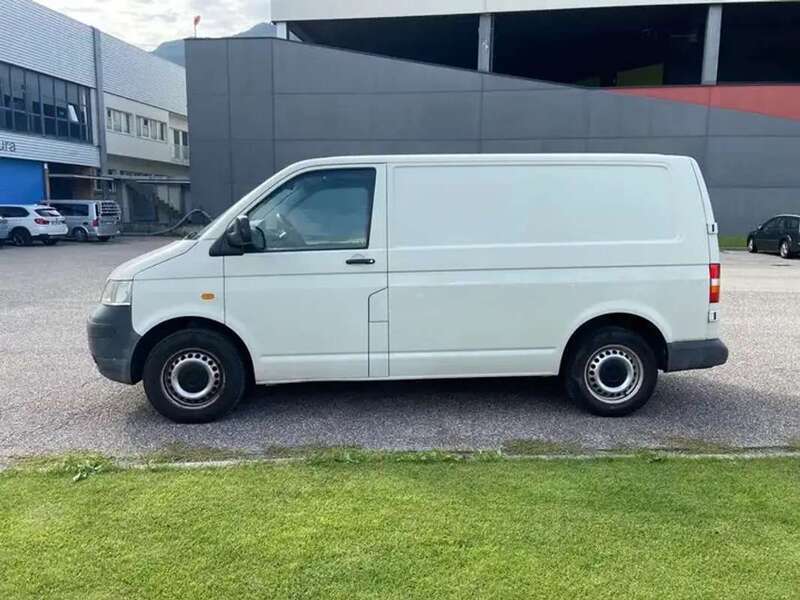 Usato 2005 VW Transporter Diesel 131 CV (8.000 €)