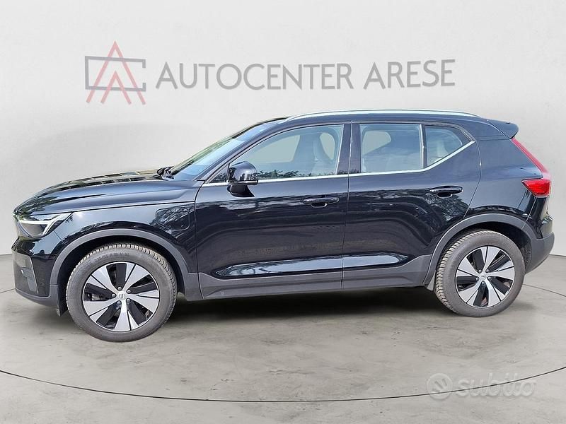 Usata Volvo XC40 Plus 179 CV (131 kW) 2022 Nero SUV
