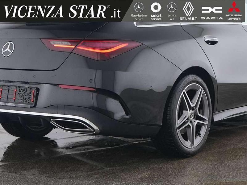 Usata Mercedes CLA180 Premium 136 CV (100 kW) 2024 Nero cosmo Berlina