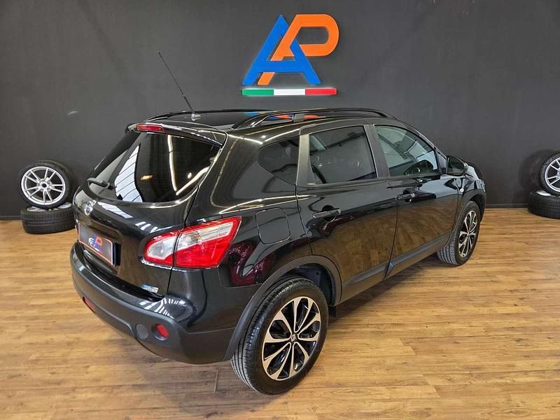Usata Nissan Qashqai Tekna 131 CV (96 kW) 2013 Nero SUV