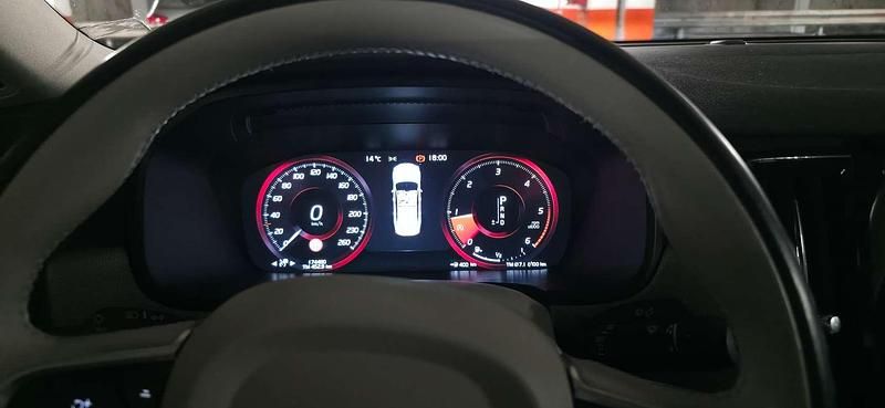 Usata Volvo S90 Inscription 235 CV (172 kW) 2017 Berlina