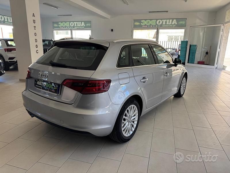 Usata Audi A3 Attraction 150 CV (110 kW) 2015 Grigio Berlina
