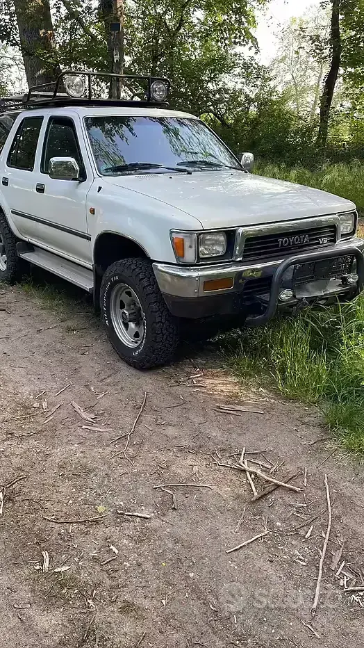 Usata Toyota 4 Runner 143 CV (105 kW) 1990 Bianco SUV