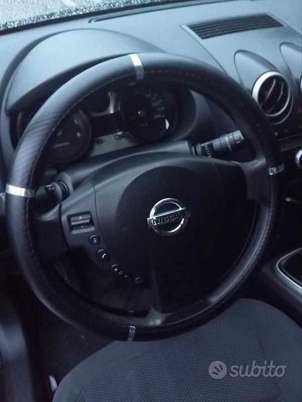 Usata Nissan Qashqai 106 CV (77 kW) 2009 Nero SUV