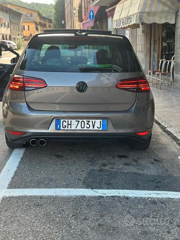 Usata VW Golf VII 110 CV (80 kW) 2014 Grigio Berlina