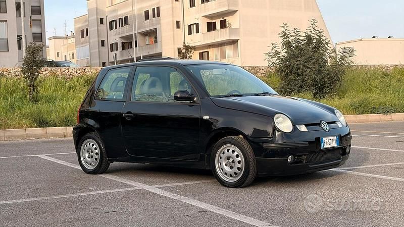 Usata VW Lupo 61 CV (44 kW) 2003 Utilitaria