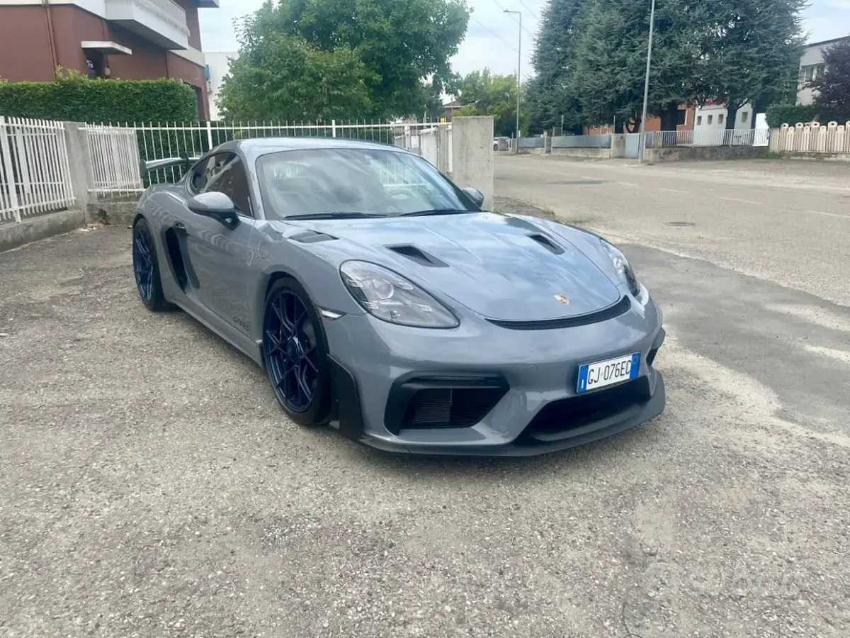 Usata Porsche 718 500 CV (367 kW) 2022 Grigio Coupé
