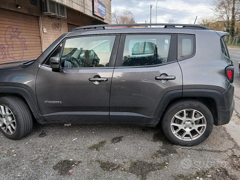 Usata Jeep Renegade 120 CV (88 kW) 2018 Grigio SUV
