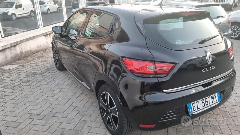 Usata Renault Clio IV 75 CV (55 kW) 2015 Nero Berlina