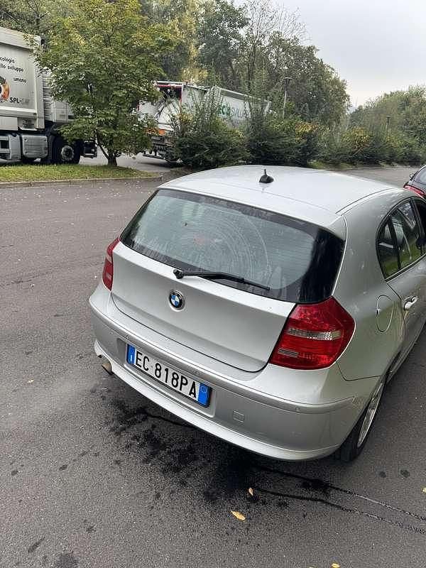 Usata BMW 116 122 CV (89 kW) 2008 Utilitaria
