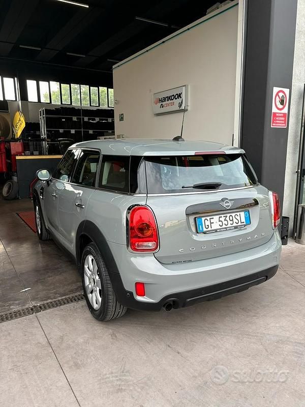 Usata Mini Countryman 102 CV (75 kW) 2018 Grigio SUV