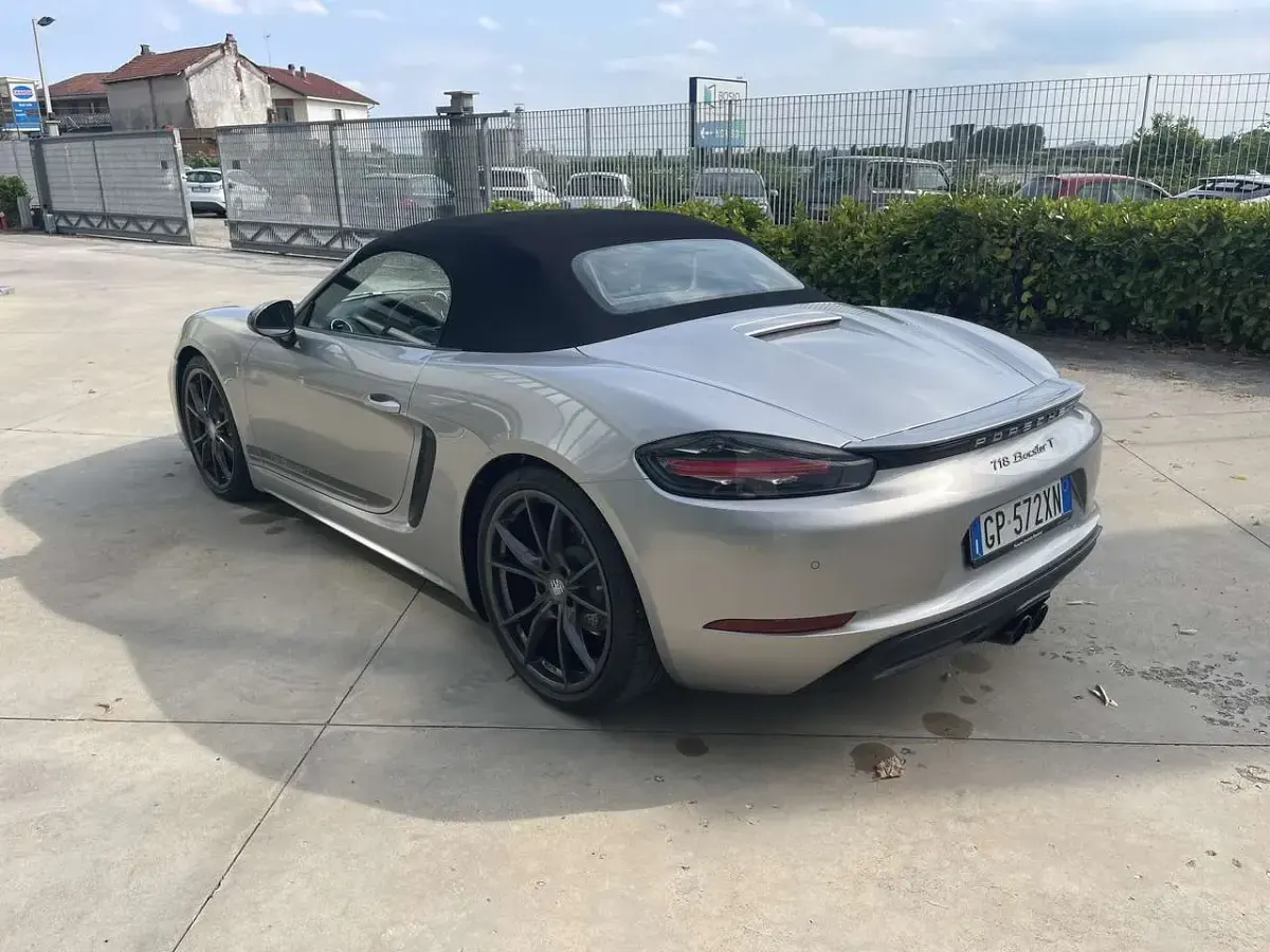 Usata Porsche 718 299 CV (219 kW) 2021 Argento Cabrio