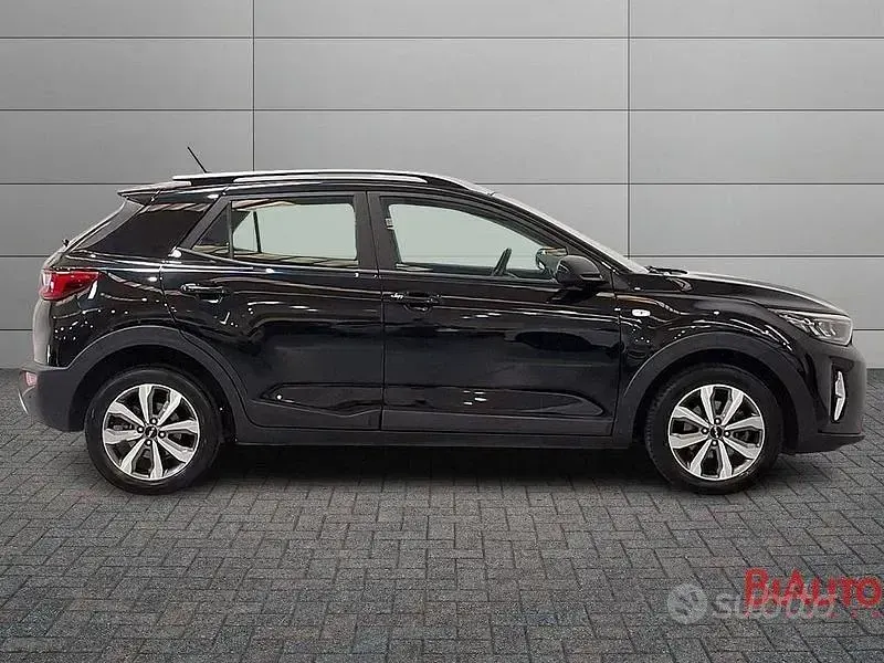 Usata Kia Stonic Urban 84 CV (61 kW) 2022 Nero SUV