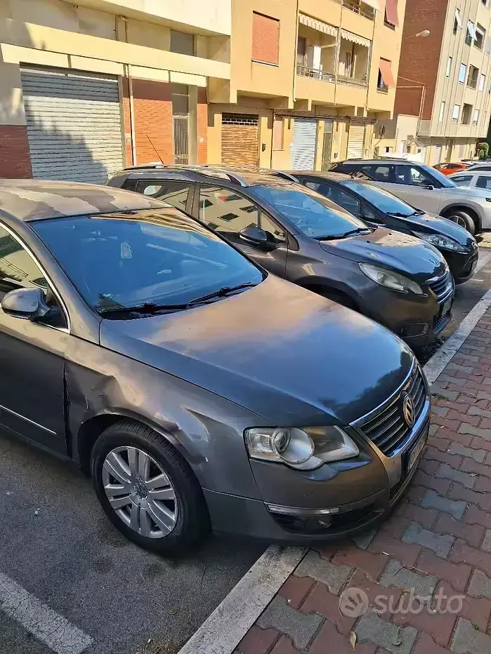 Usata VW Passat 140 CV (102 kW) 2008 Grigio Berlina