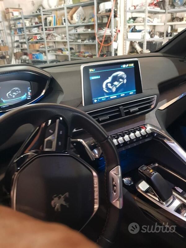 Usata Peugeot 3008 2020 Nero SUV