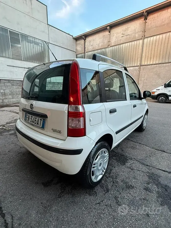 Usata Fiat Panda 77 CV (56 kW) 2012 Bianco Utilitaria