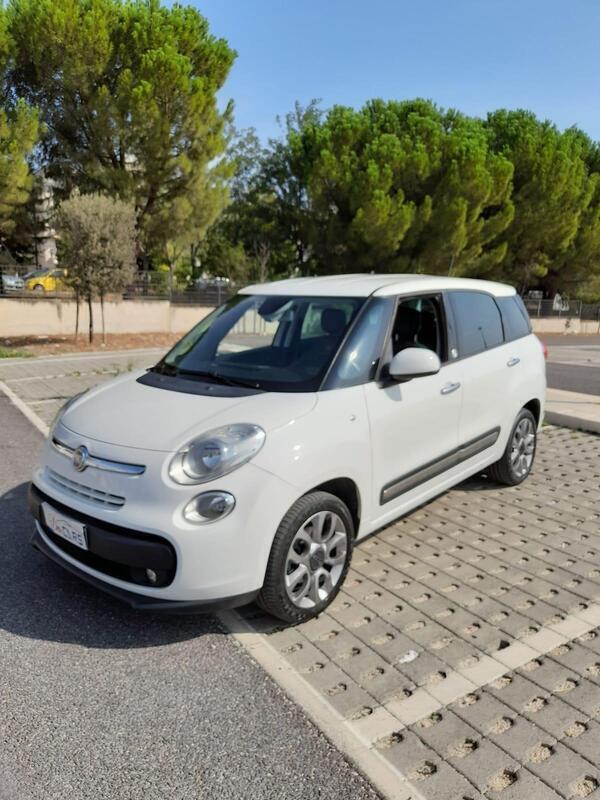Usato 2014 Fiat 500L 0.9 CNG_Hybrid 85 CV (8.300 €)