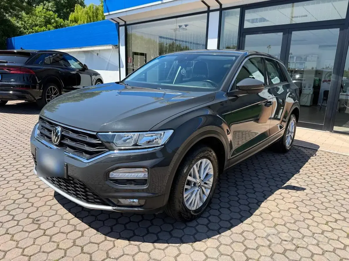 Usata VW T-Roc Style 116 CV (85 kW) 2021 Grigio SUV