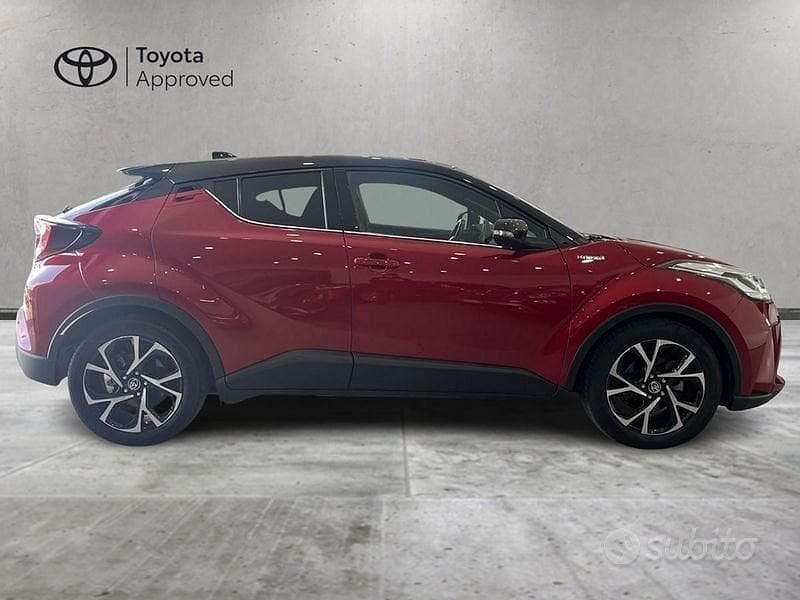 Usata Toyota C-HR Trend 184 CV (135 kW) 2021 Rosso SUV
