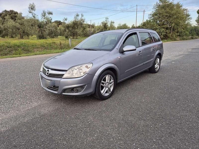 Usata Opel Astra Enjoy 101 CV (74 kW) 2007 Blu Station wagon