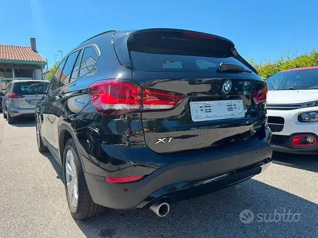 Usata BMW X1 Advantage 125 CV (91 kW) 2022 Nero SUV