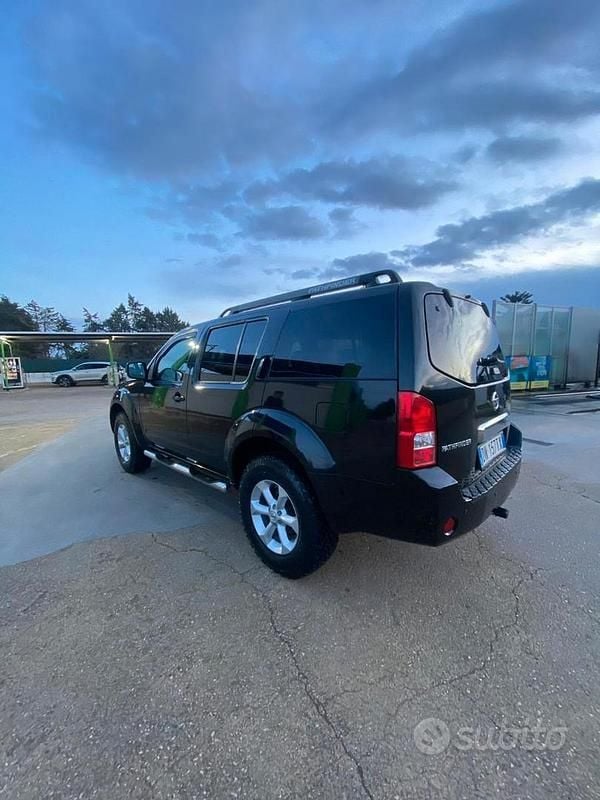 Usata Nissan Pathfinder 171 CV (125 kW) 2008 Nero SUV