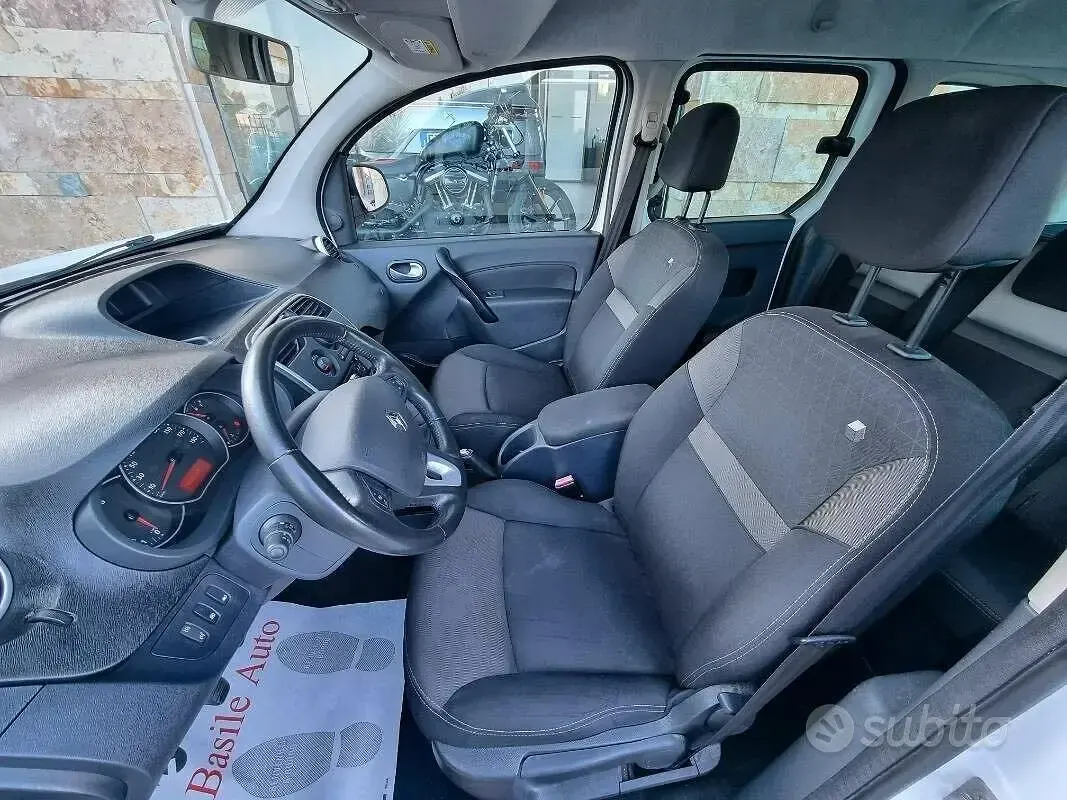 Usata Renault Kangoo 90 CV (66 kW) 2017 Bianco Monovolume