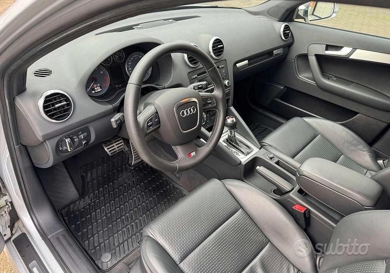 Usata Audi S3 265 CV (194 kW) 2010 Grigio Utilitaria