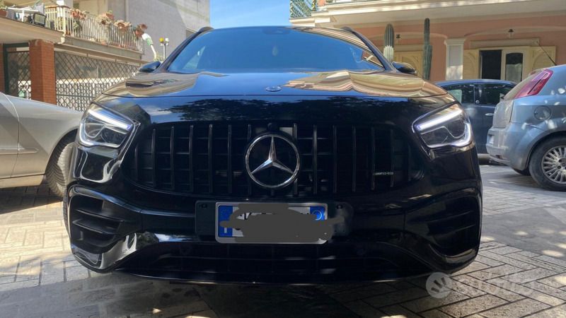 Usata Mercedes GLA45 AMG 421 CV (309 kW) 2023 Nero SUV