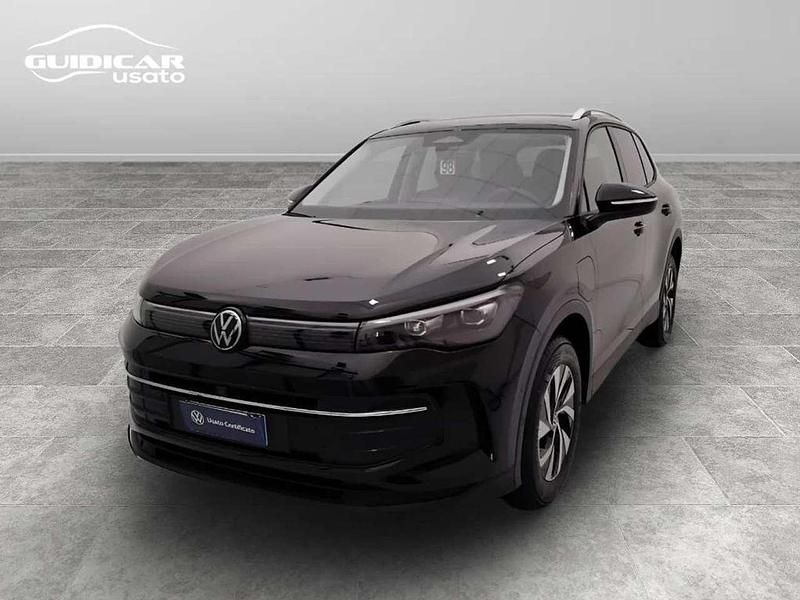 Nuova VW Tiguan Edition 204 CV (150 kW) 2025 Grenadill black metallizzato SUV