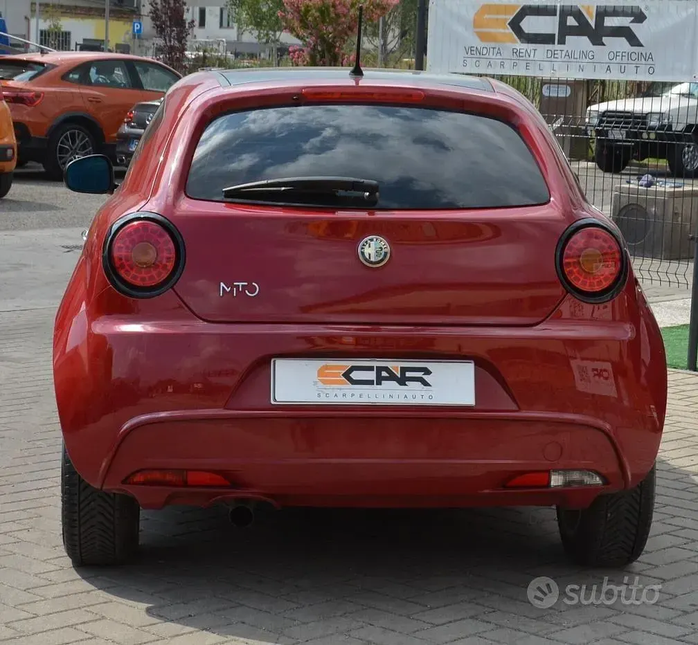 Usata Alfa Romeo MiTo Distinctive 95 CV (69 kW) 2011 Rosso Utilitaria
