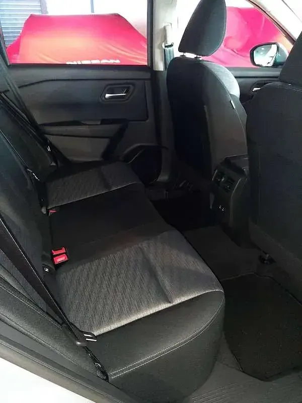 Usata Nissan X-Trail N-Connecta 158 CV (116 kW) 2024 Grigio SUV