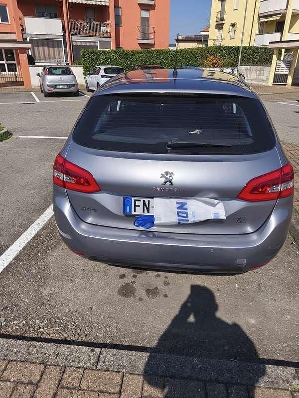 Usata Peugeot 308 SW Business-Line 131 CV (96 kW) 2018 Station wagon