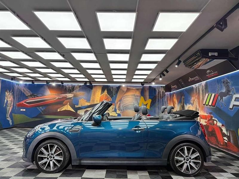 Usata Mini Cooper S Cabriolet 136 CV (100 kW) 2021 Blu/azzurro Cabrio