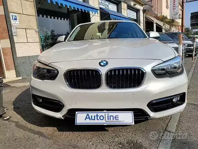 Usata BMW 118 150 CV (110 kW) 2017 Bianco Berlina