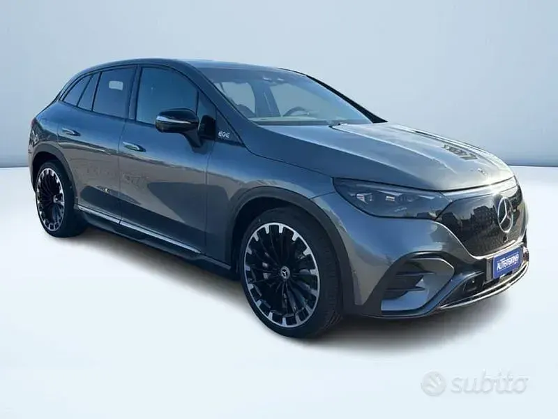 Nuova Mercedes EQE350 AMG line 214 kW (292 CV) 2026 Grigio SUV