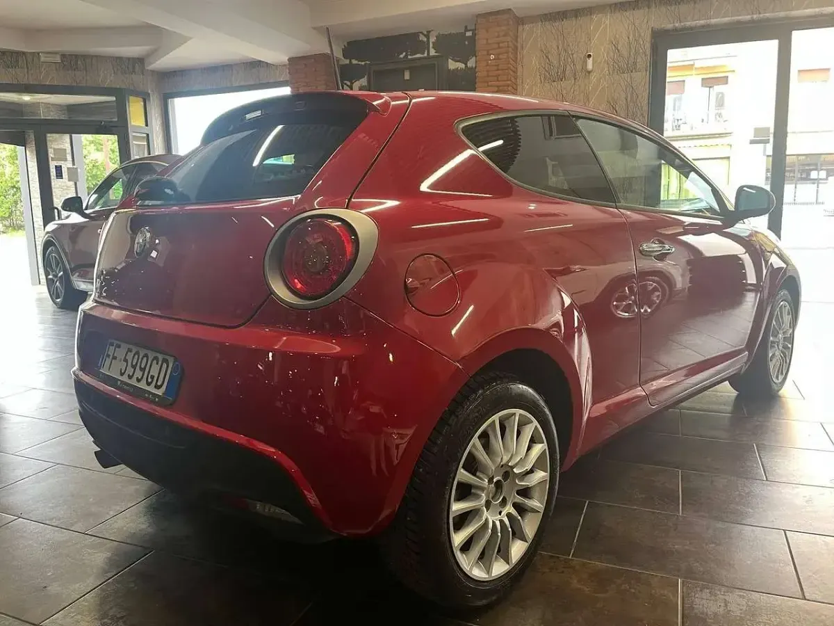 Usata Alfa Romeo GT Junior 120 CV (88 kW) 2016 Rosso Berlina