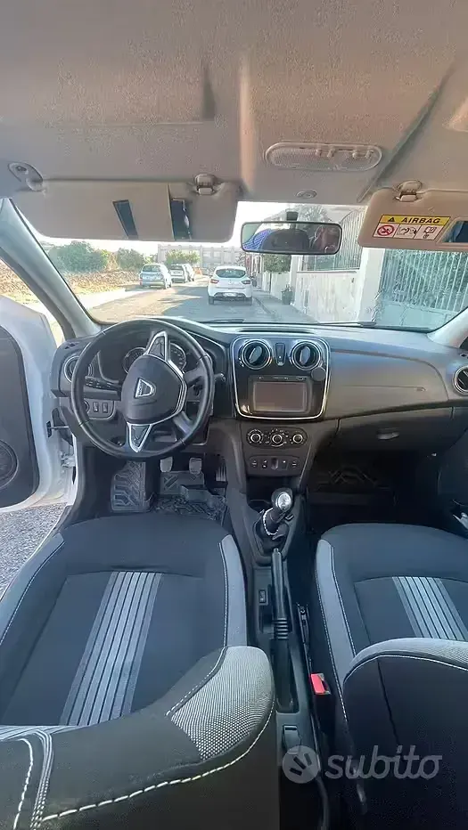 Usata Dacia Sandero Stepway 90 CV (66 kW) 2018 Bianco Berlina