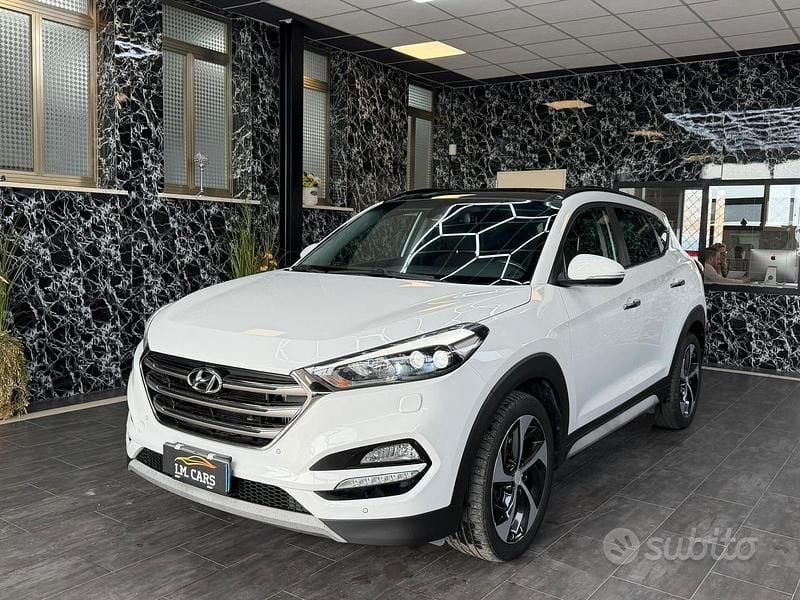 Usata Hyundai Tucson Xpossible 141 CV (103 kW) 2017 Bianco SUV