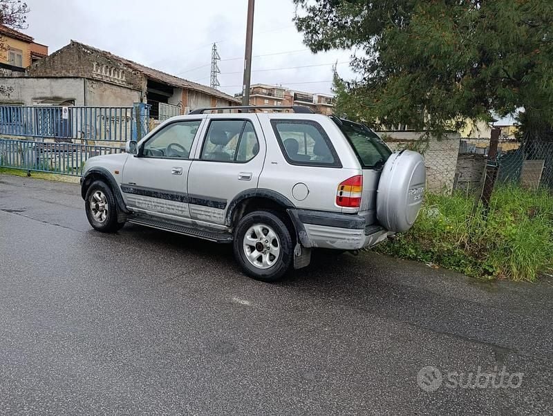 Usata Opel Frontera Limited 116 CV (85 kW) 2000 Grigio SUV