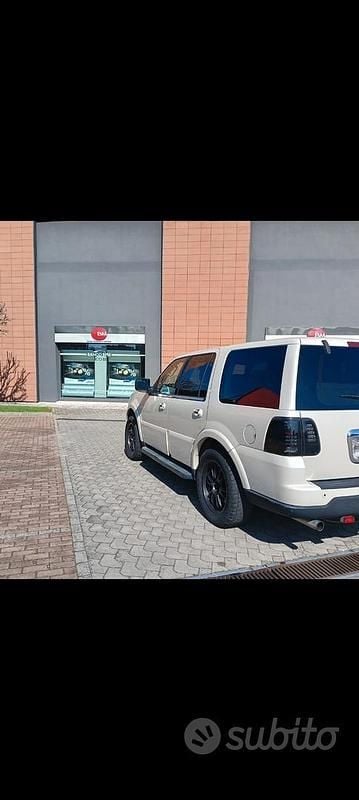 Usata Lincoln Navigator 2012 Bianco SUV