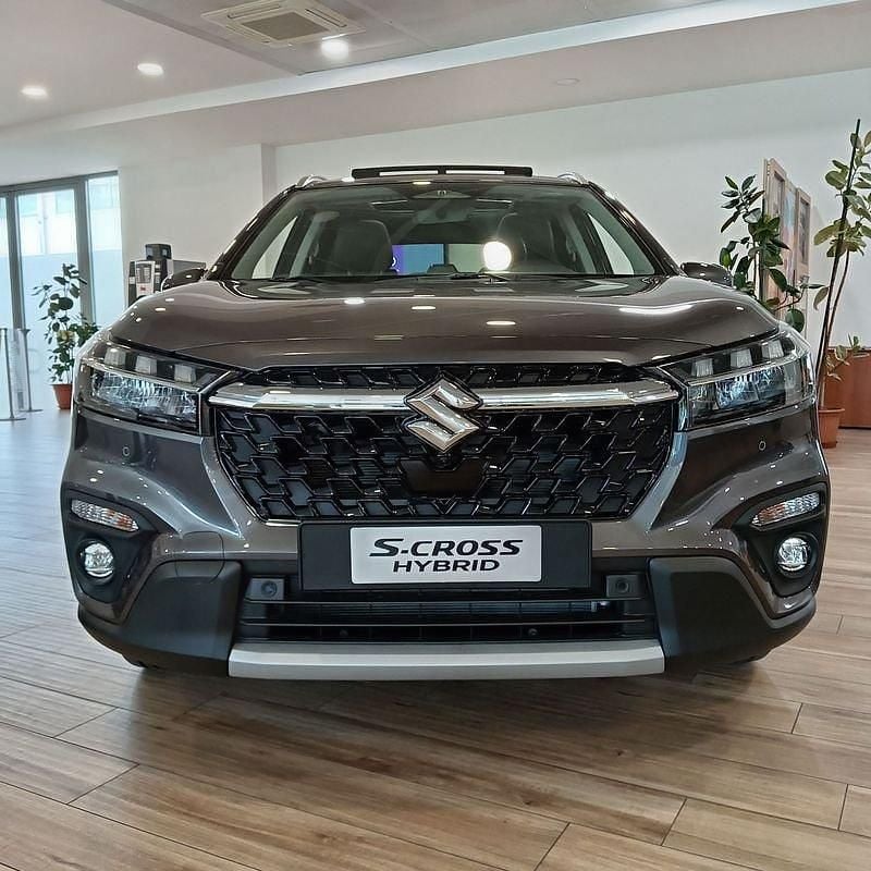 Nuova Suzuki SX4 S-Cross 114 CV (83 kW) 2025 Antracite SUV