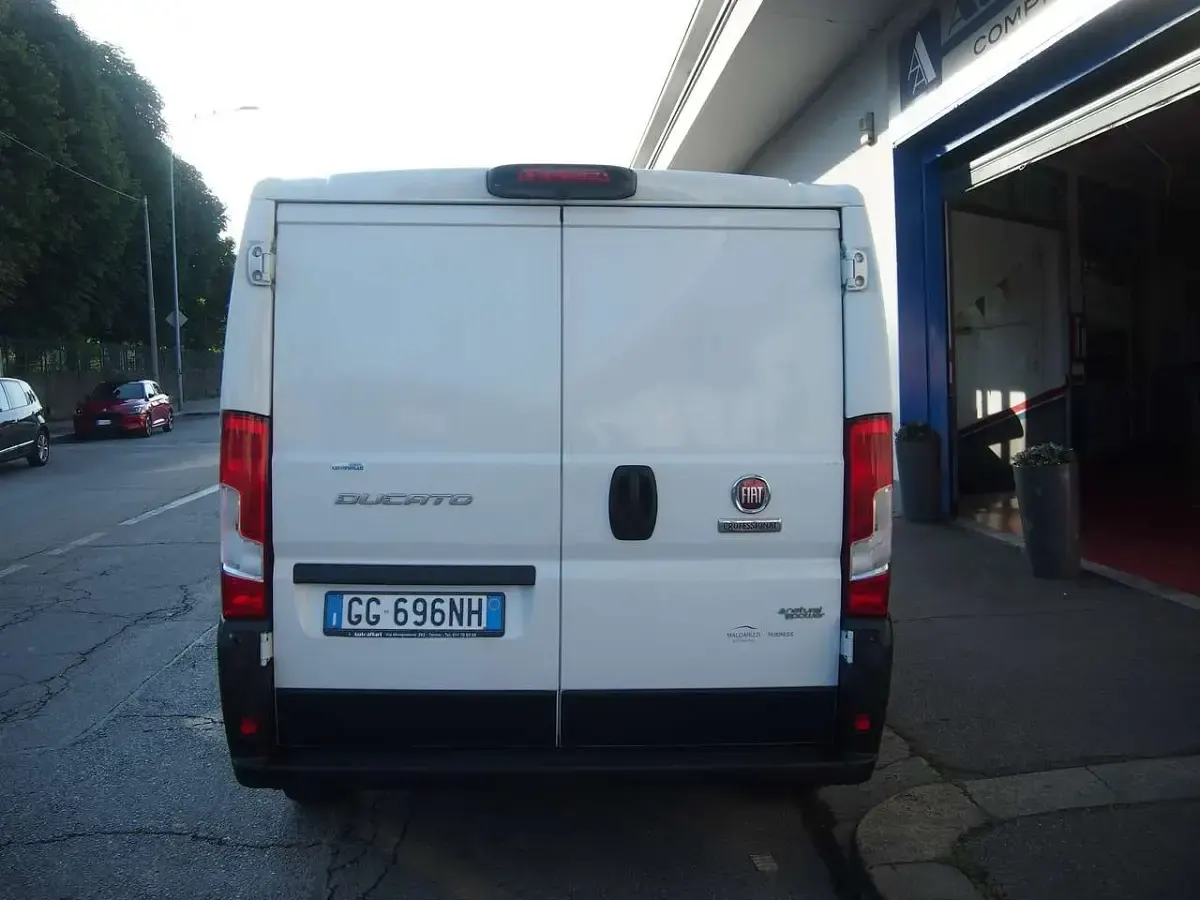 Occasion Fiat Ducato 136 ch (100 kW) 2021 Blanc Van