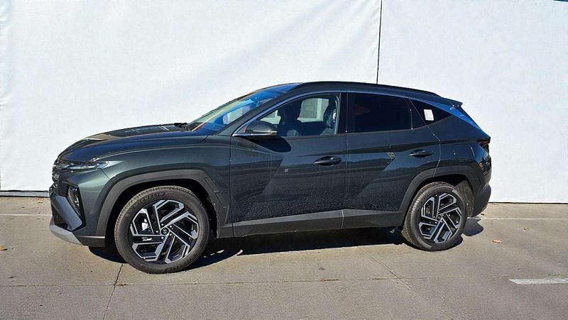 Nuova Hyundai Tucson 136 CV (100 kW) 2025 Verde SUV