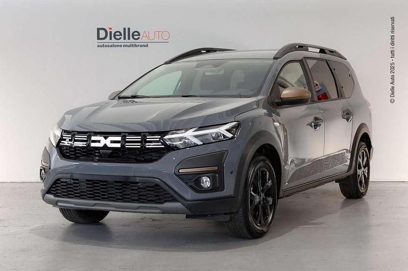 Nuova Dacia Jogger Extreme 101 CV (74 kW) 2026 Gris urban Monovolume