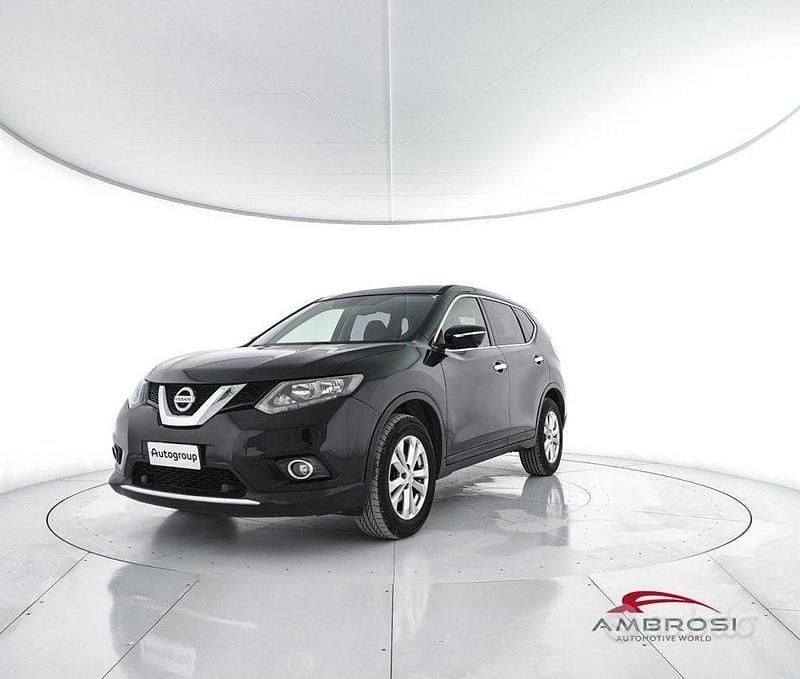 Usata Nissan X-Trail Tekna 131 CV (96 kW) 2017 Nero SUV