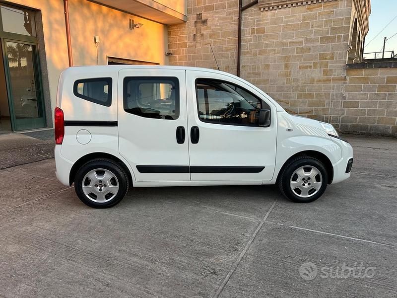 Usata Fiat Qubo Easy 77 CV (56 kW) 2018 Bianco Monovolume