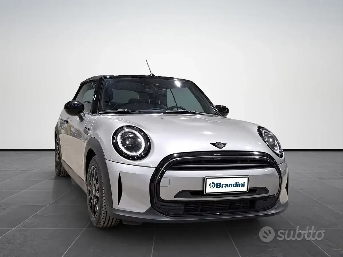 Occasion Mini Cooper Cabriolet Classic 136 ch (100 kW) 2023 Gris Cabriolet